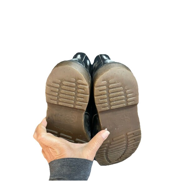 Dr. Martens 1460 Made in England Vintage Black Leather 8 Eye Boots US 7 - Picture 8 of 16